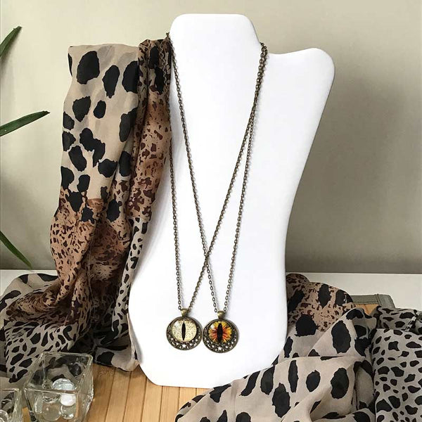 Fire Cat's Eye - Magical Stars - Antique Bronze Talisman Amulet